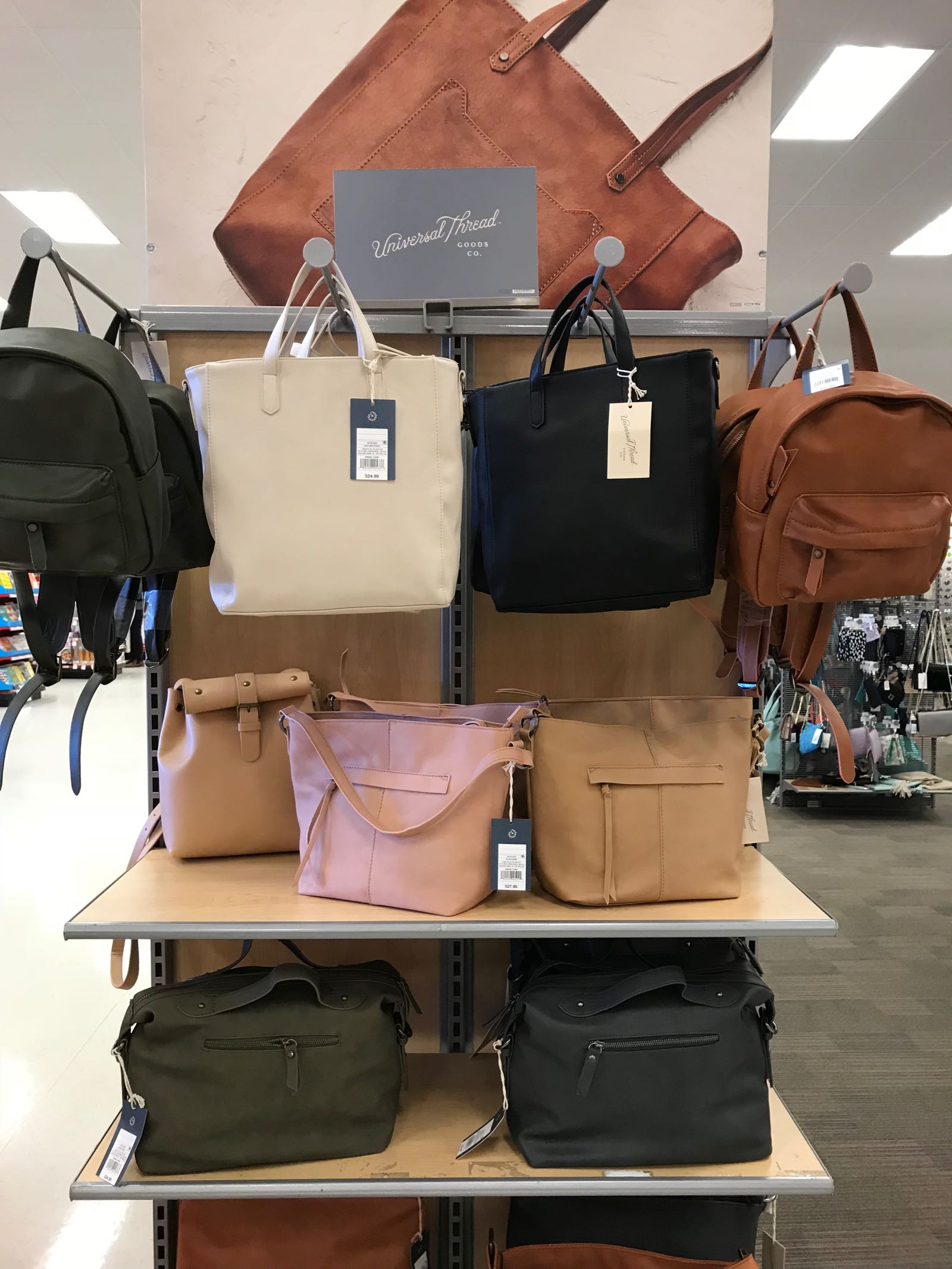 Universal Thread at Target review with in-store photos. Like Madewell for less!