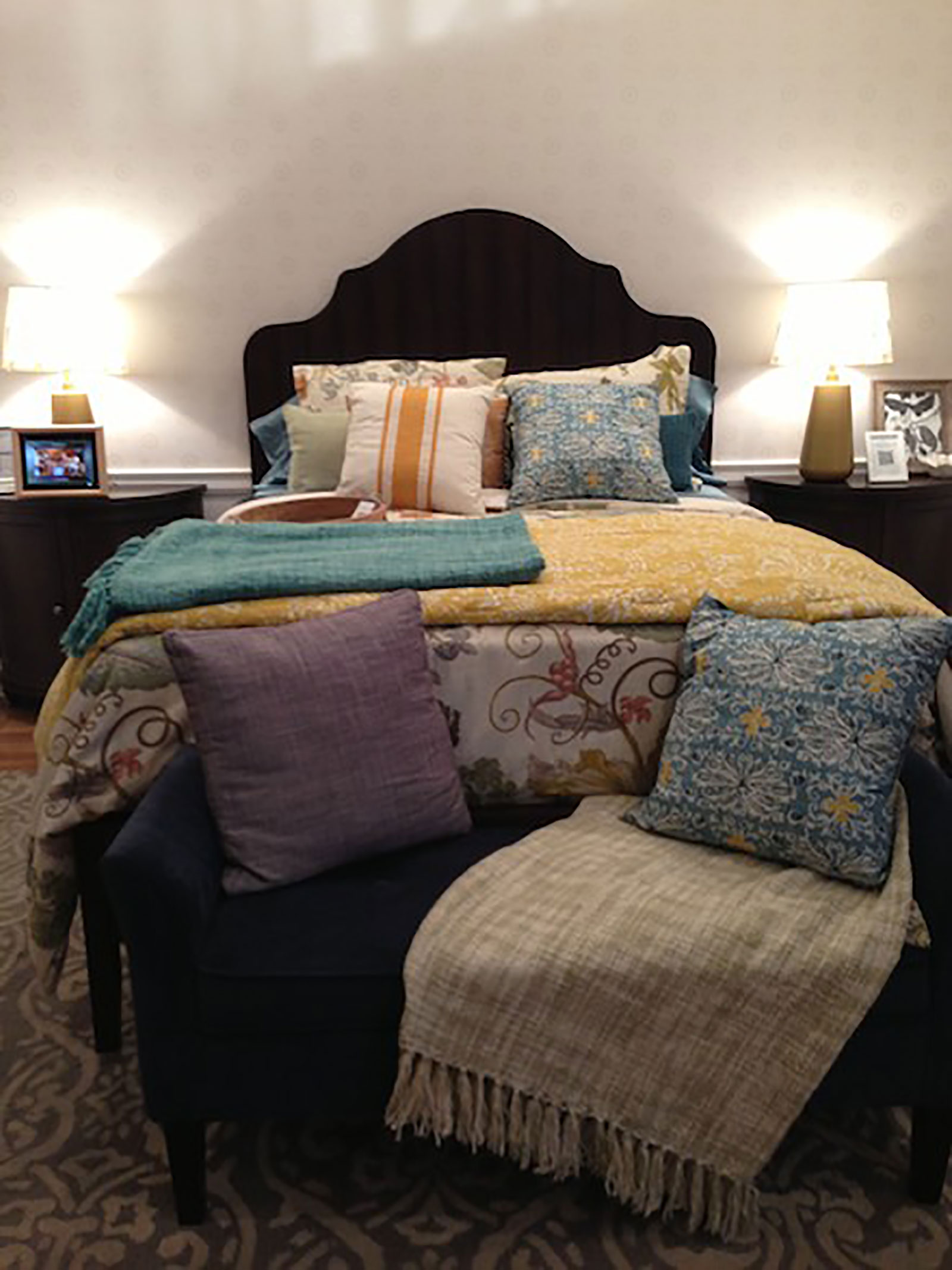 Dianna Baros with the Target Does It Again duo! Target Celebrates New Threshold Home Line with a Life-Size Dollhouse in Grand Central