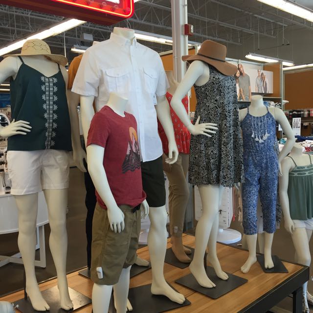 Old Navy fashions