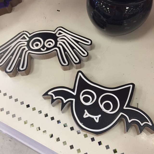Dollar bin finds at Target right now include the cutest things for Halloween.