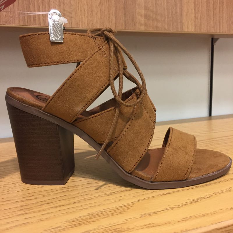 Cute spring shoes have landed at Kohl's.