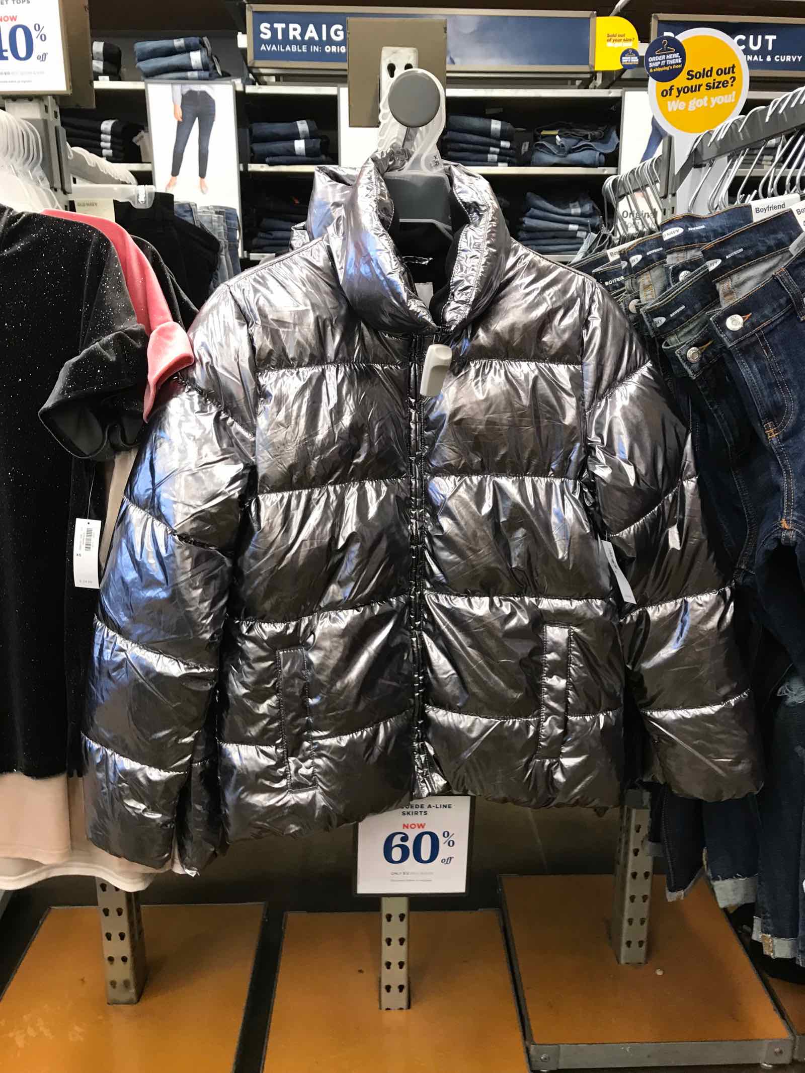 This blogger finds lots of cute stuff at Old Navy!