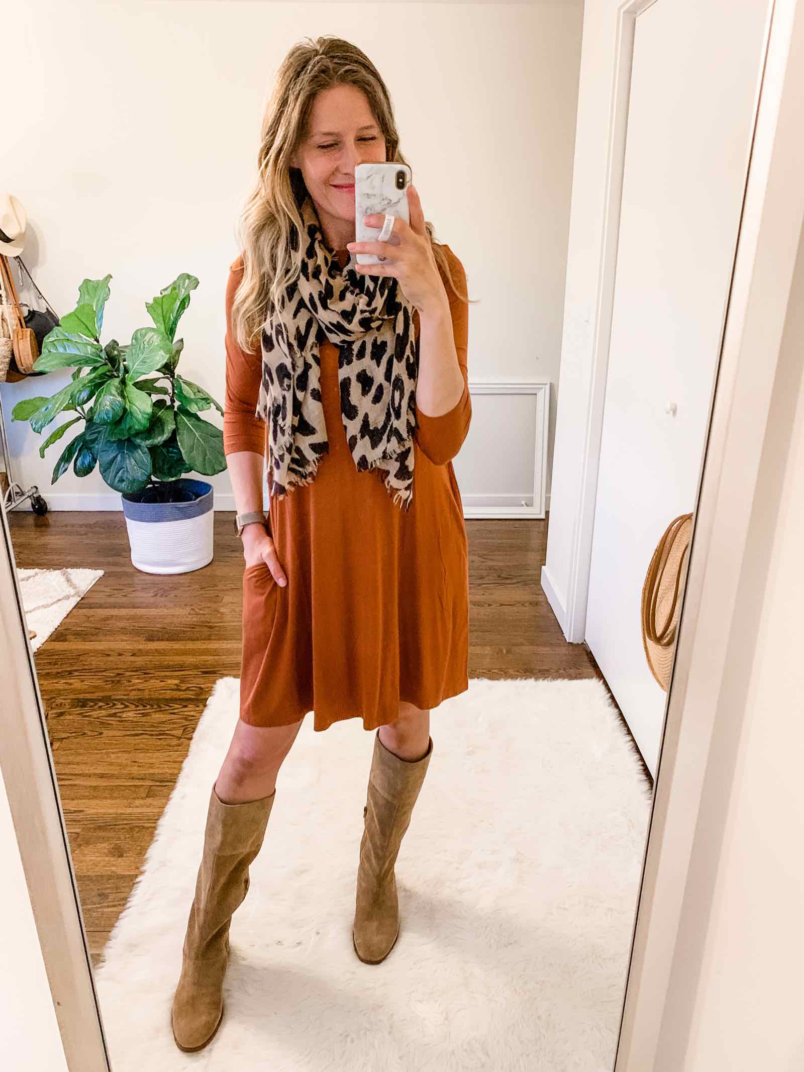 Love this kind of dress for fall! So easy to style