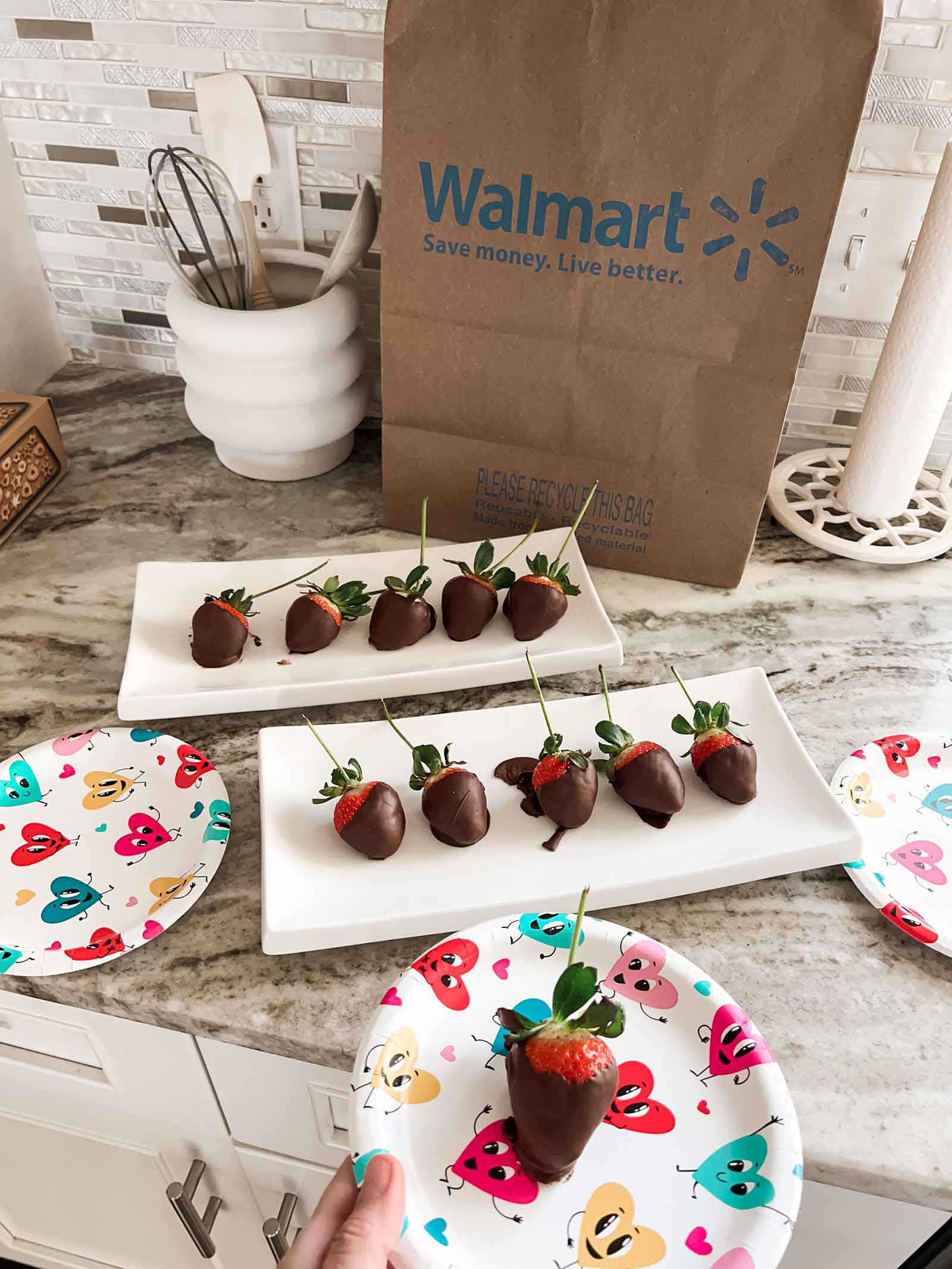 Easy dairy free chocolate covered strawberries recipe (tastes better than store bought!)