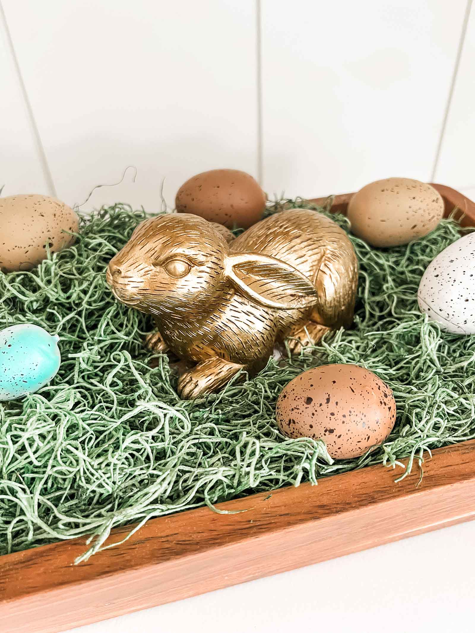 DIY Easter Centerpiece, simple, elegant and affordable