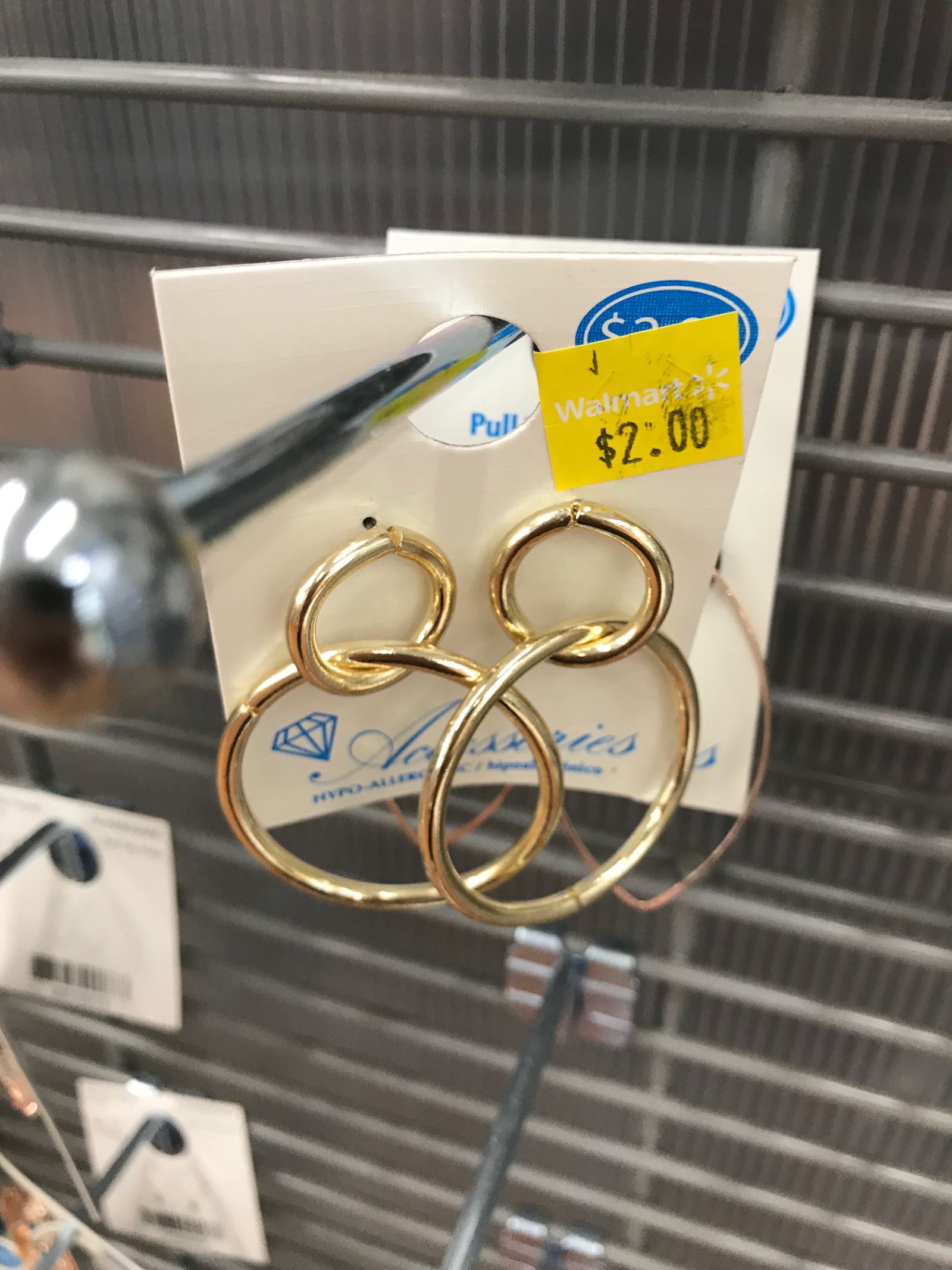 Walmart has the cutest jewelry under $5! Looks like J.Crew